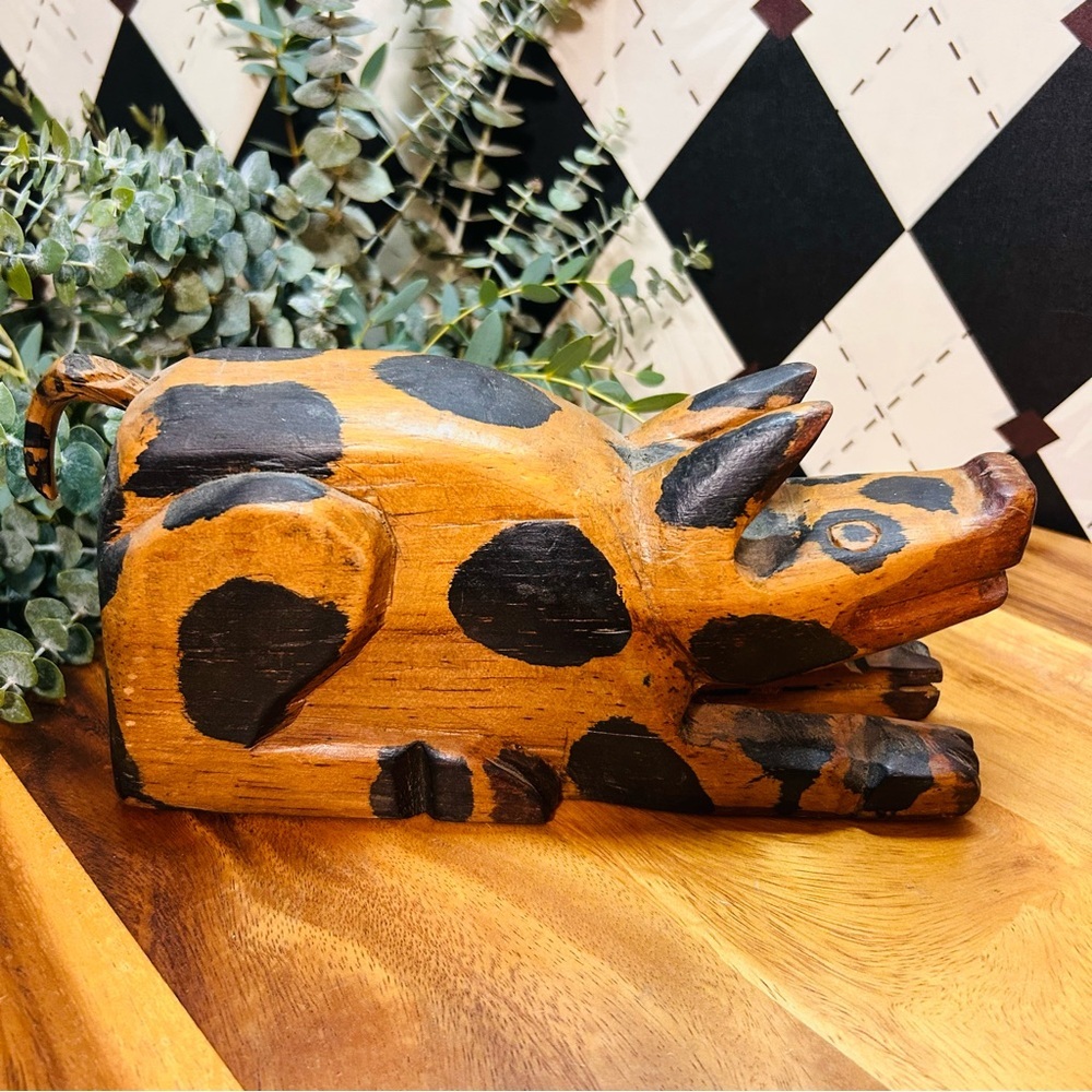 Folk Art Hand-Carved Wooden Pig – Black Spotted Primitive Figurine - Picture 6 of 6